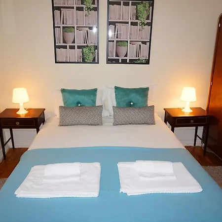 Flores Terrace
