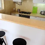 דירה Flores Terrace