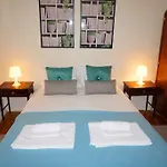 Flores Terrace