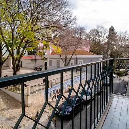 Flores Terrace * Lissabon